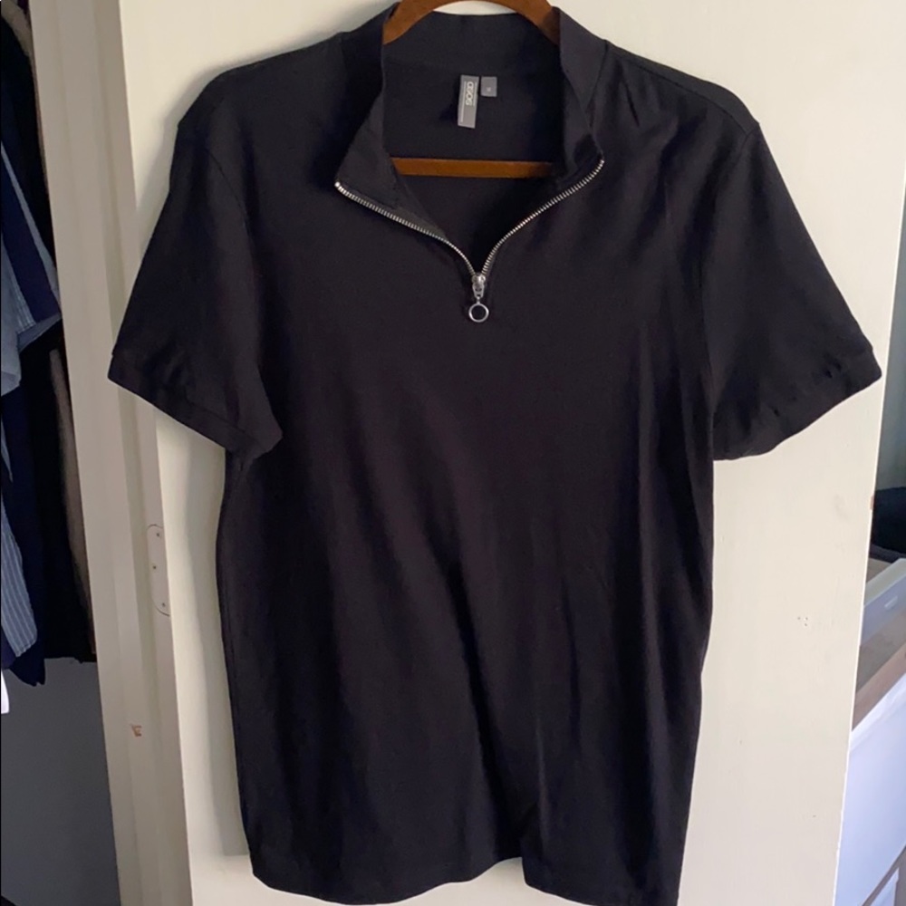 Black zip shirt